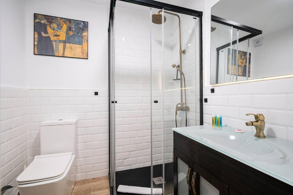 Chamberi - Quiet Flat, Ideal For Families Cas Madrid Kültér fotó