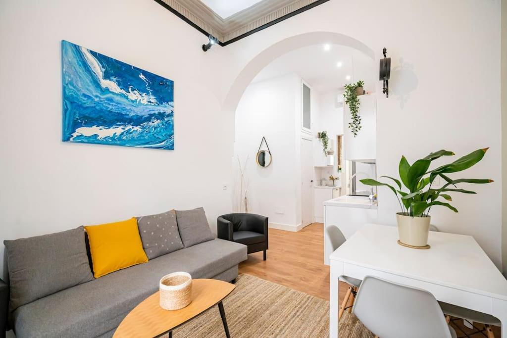 Chamberi - Quiet Flat, Ideal For Families Cas Madrid Kültér fotó