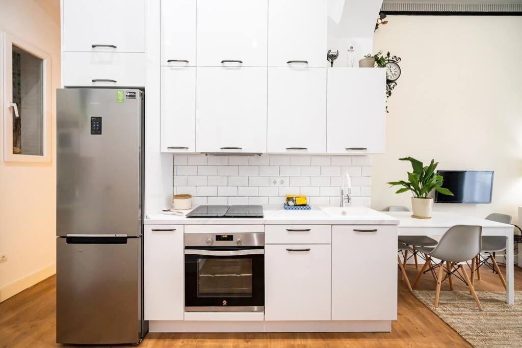 Chamberi - Quiet Flat, Ideal For Families Cas Madrid Kültér fotó